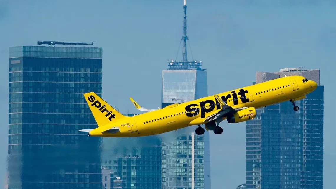 Cut Costs: Spirit Airlines Offers Voluntary Departure Packages